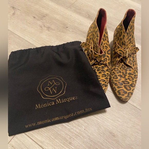Monica Marquez Animal π Print Ankle Boots Shoes Leather Quality Sz 4 π²π½ 7.5 πΊπΈ - Picture 6 of 8